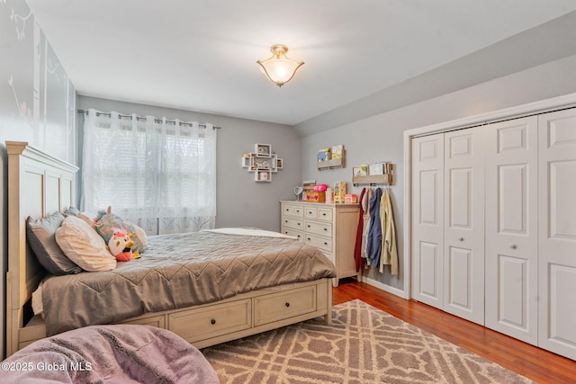 1396 Barton Hill Rd, Wright, NY 12053 - bedroom with wood finished floors and a closet