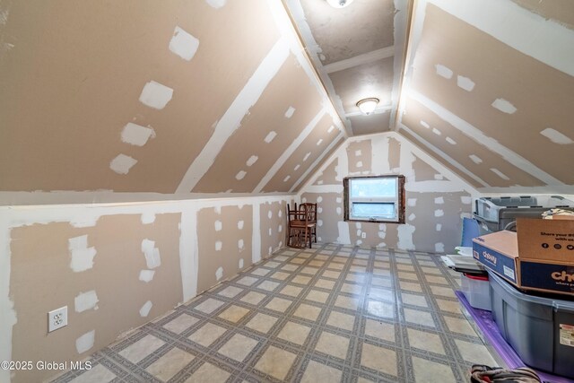 58 N Allen St, Albany, NY 12203 - bonus room featuring lofted ceiling