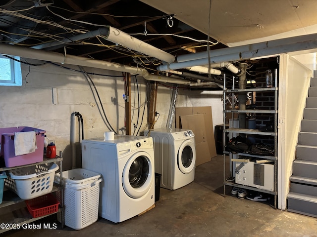 1922 Regent St, Niskayuna, NY 12309 - washroom featuring washing machine and dryer