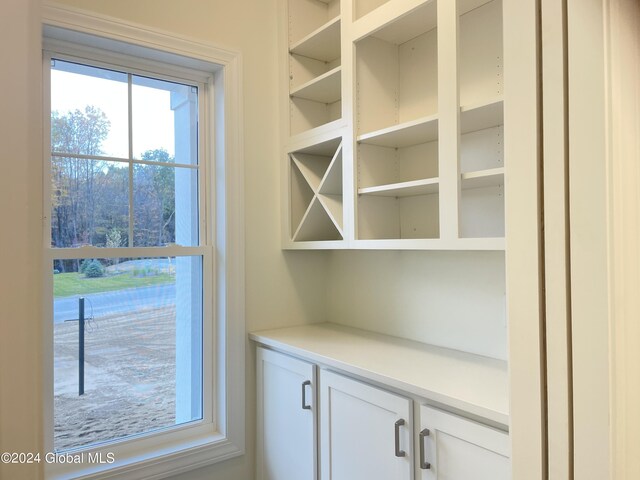 2 Jennifer Ln, Milton, NY 12020 - detailed view