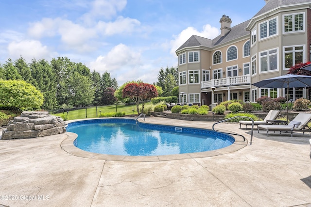 1 Stoneridge Dr, Colonie, NY 12211 - view of pool with a patio