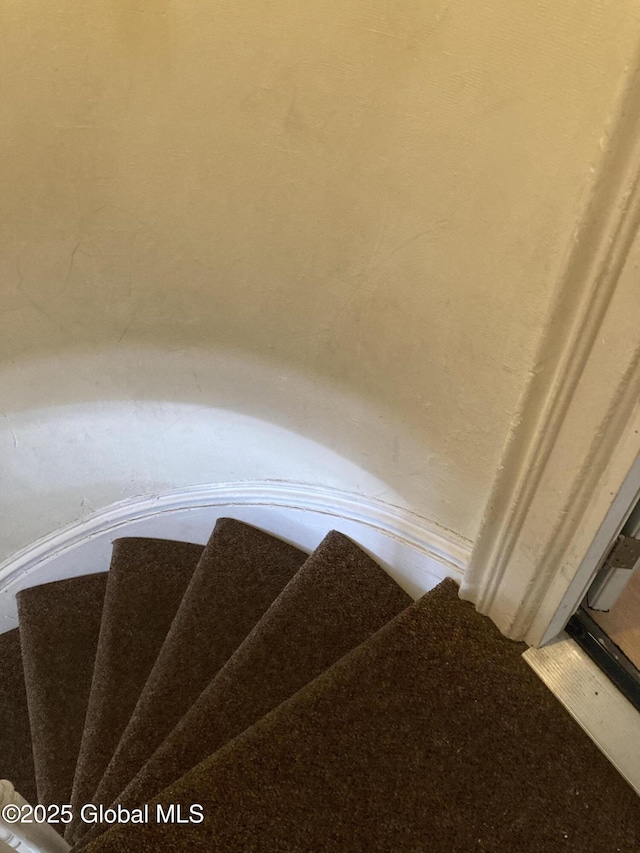 45 14th St, Troy, NY 12180 - view of staircase