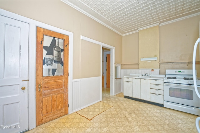 145 Pawling Ave, Troy, NY 12180 - photo 19