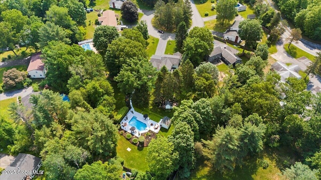 17 Cypress Pt, Clifton Park, NY 12065 - aerial view of property's location featuring a pool