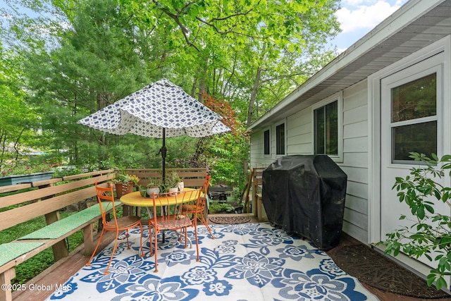 22 Sylvan Ct, Clifton Park, NY 12065 - deck featuring grilling area and outdoor dining area