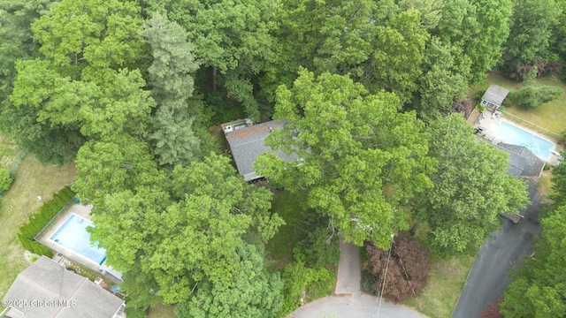22 Sylvan Ct, Clifton Park, NY 12065 - view of property location featuring a pool area