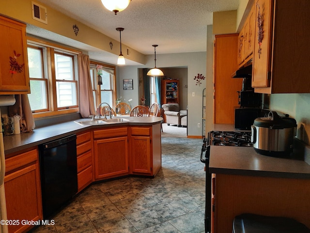 17 Weston Dr, Clifton Park, NY 12065 - photo 5