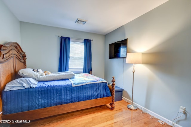 4 Tomohawk Pl, Johnstown, NY 12095 - bedroom with wood finished floors and baseboards