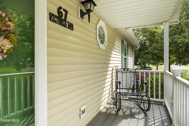 67 Victoria Way, Albany, NY 12209 - view of wooden porch