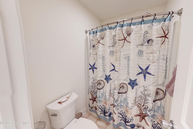 113 Fieldstone Dr, Niskayuna, NY 12304 - bathroom with a shower with shower curtain