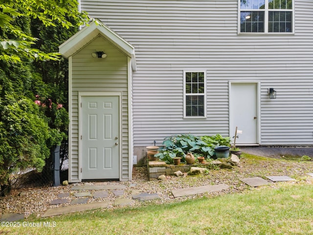 10 Overlook Dr, Wilton, NY 12831 - entrance to property