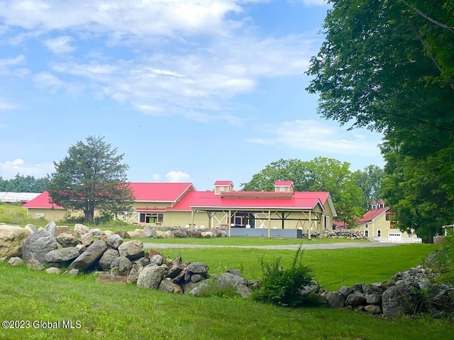 284 Edgemont Rd, Moriah, NY 12960 - surrounding community with a yard