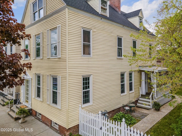 462-470 2nd Ave, Troy, NY 12182 - view of property exterior with entry steps