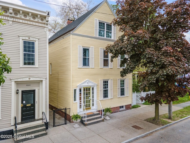 462-470 2nd Ave, Troy, NY 12182 - view of front facade featuring entry steps and a gate