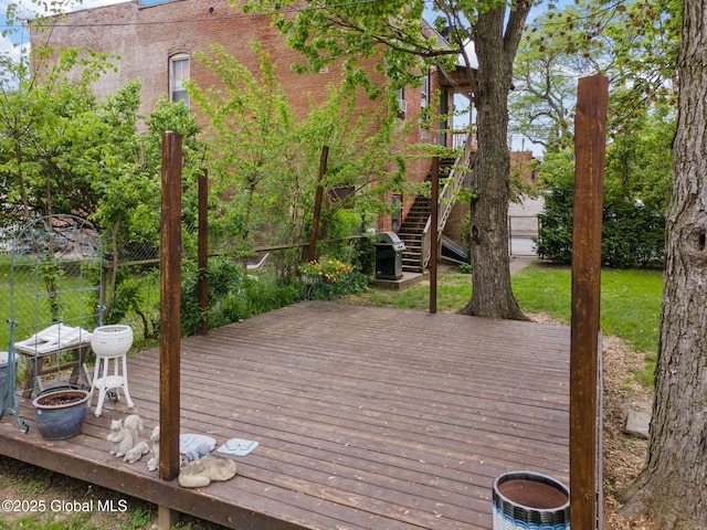 462-470 2nd Ave, Troy, NY 12182 - wooden terrace with stairs