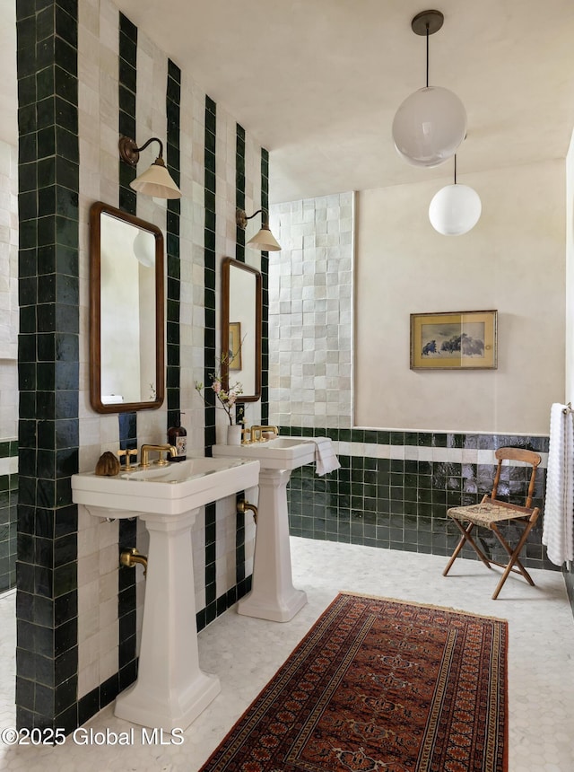 1174 Potter Mountain Rd, Gilboa, NY 12076 - bathroom featuring tile walls