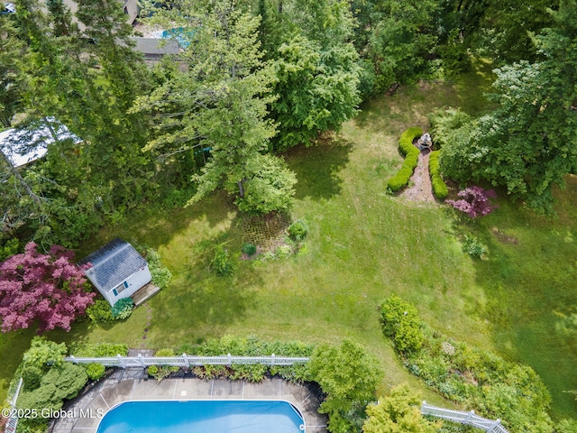 11 Boylston Dr, Bethlehem, NY 12054 - aerial view of a pool