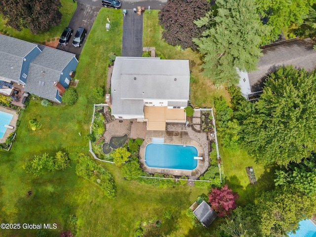 11 Boylston Dr, Bethlehem, NY 12054 - bird's eye view of a pool area