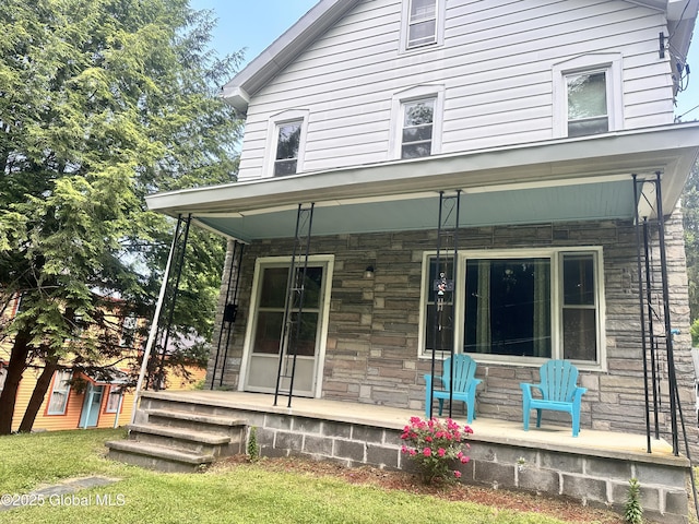32 Parsons Ave, Hoosick Falls, NY 12090 - photo 2
