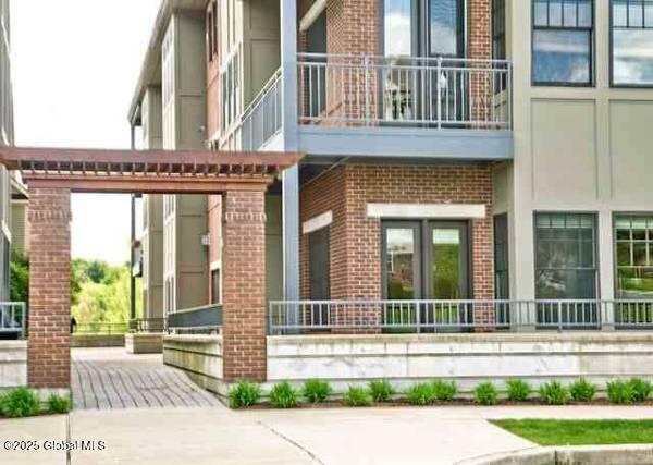 30 Whistler Ct Unit 125, Saratoga Springs, NY 12866 - photo 1