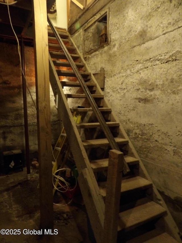 143 Main St, Maryland, NY 12155 - view of stairway