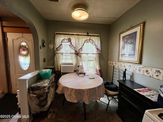 143 Marriott Ave, Schenectady, NY 12304 - dining room with arched walkways and cooling unit
