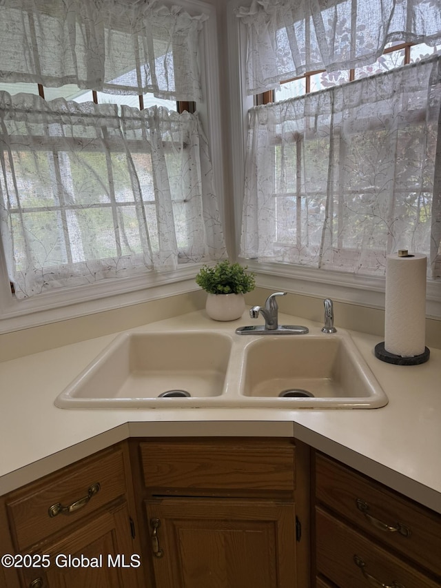 7048 Suzanne Ln, Guilderland, NY 12303 - bathroom with vanity