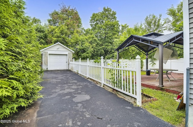 134 Whitehall Rd, Albany, NY 12209 - detached garage featuring driveway