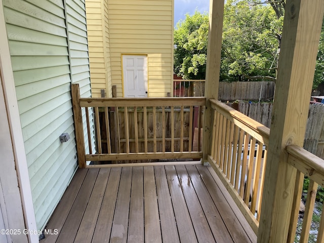 629 Lang St, Schenectady, NY 12308 - view of wooden terrace