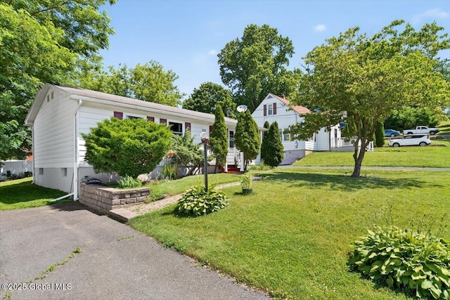 303 E Washington Ave, Rensselaer, NY 12144 - view of front of home featuring a front yard