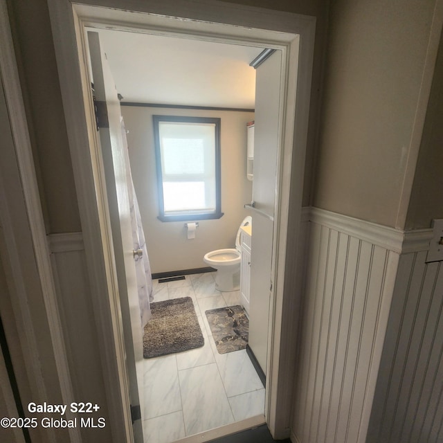 27 Emery Ave, Colonie, NY 12205 - bathroom featuring toilet
