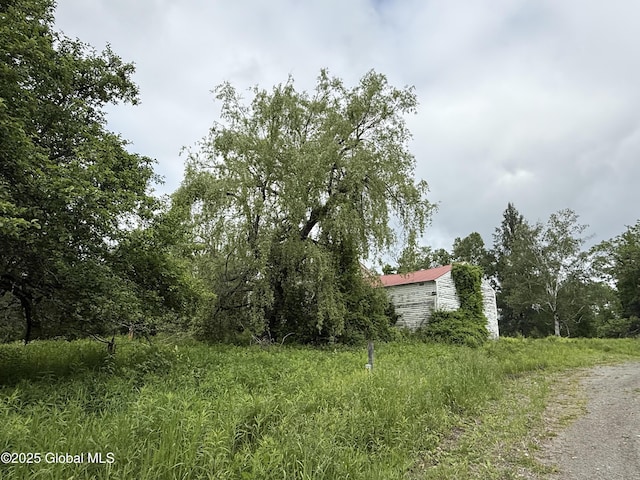 59 Lagrange Rd, Crown Point, NY 12928 - exterior space