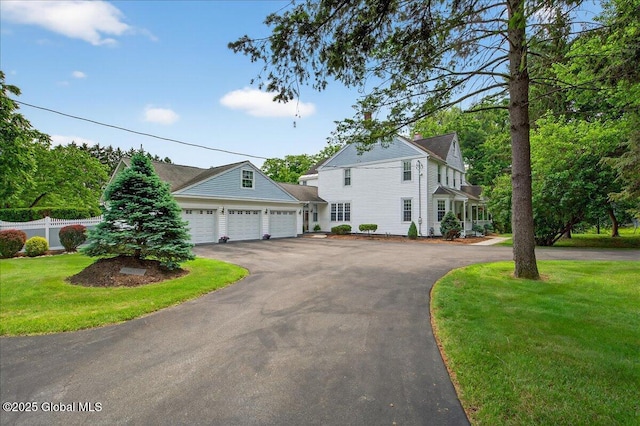 479 Loudon Rd, Colonie, NY 12211 - view of front facade featuring driveway and a garage