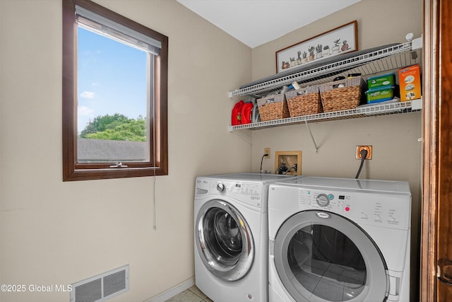 1560 Division St, Charlton, NY 12010 - laundry area featuring independent washer and dryer