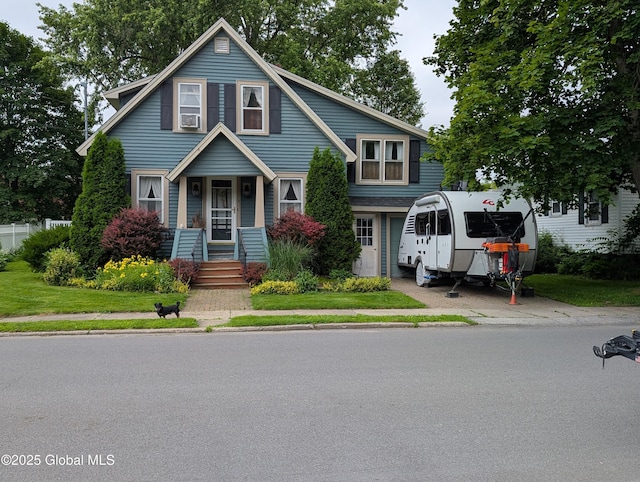 19 High St, Fort Plain, NY 13339 - view of front facade featuring a porch