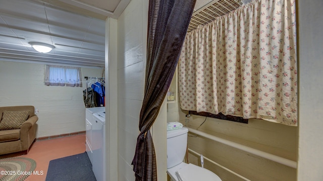 19 High St, Fort Plain, NY 13339 - bathroom featuring washing machine and clothes dryer and vanity