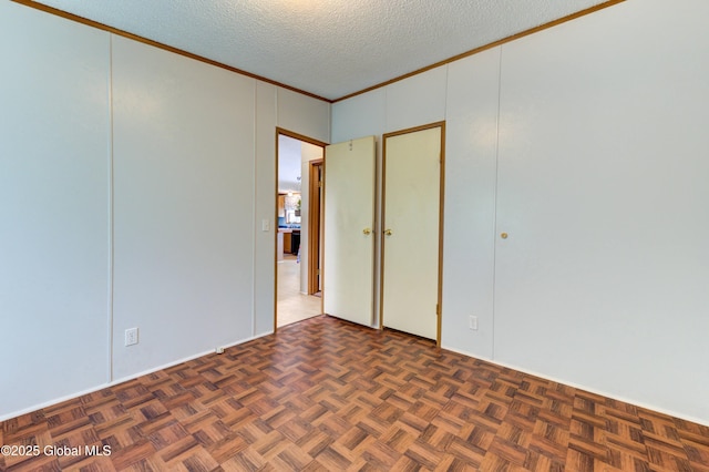 114 Burdick Rd, Johnstown, NY 12078 - empty room featuring ornamental molding and a textured ceiling
