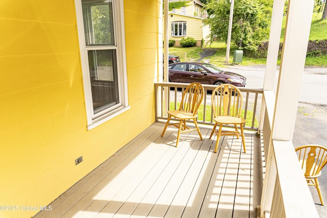 53 Broad St, Catskill, NY 12414 - view of porch
