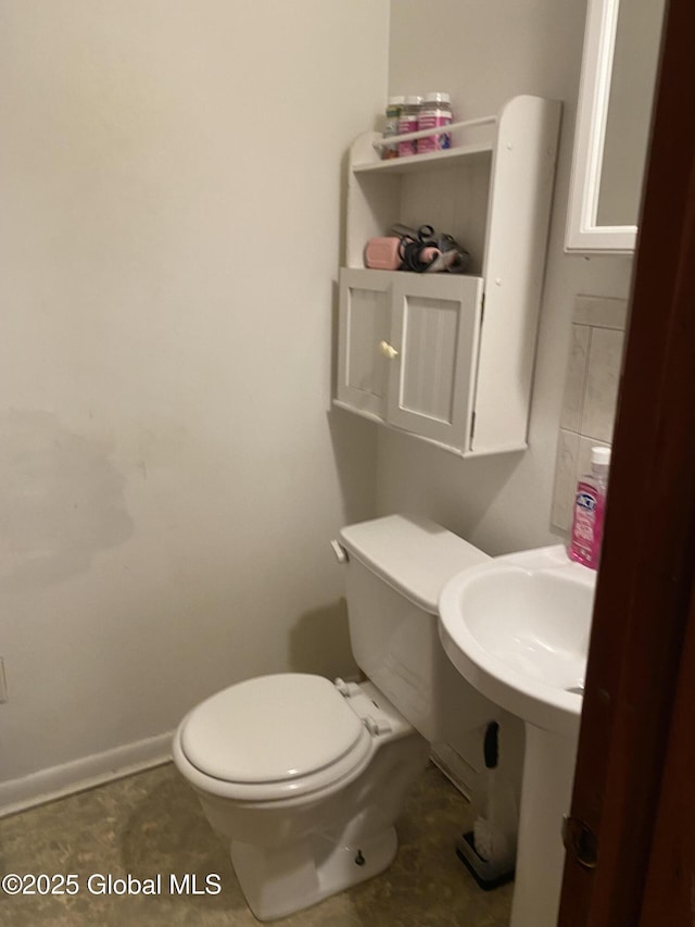 9 Brayton St, Colonie, NY 12205 - bathroom with toilet and baseboards