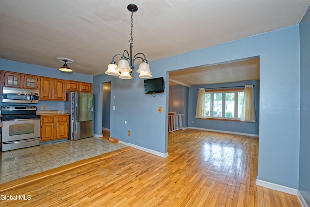 8 Mazurki Ct, Cohoes, NY 12047 - photo 9