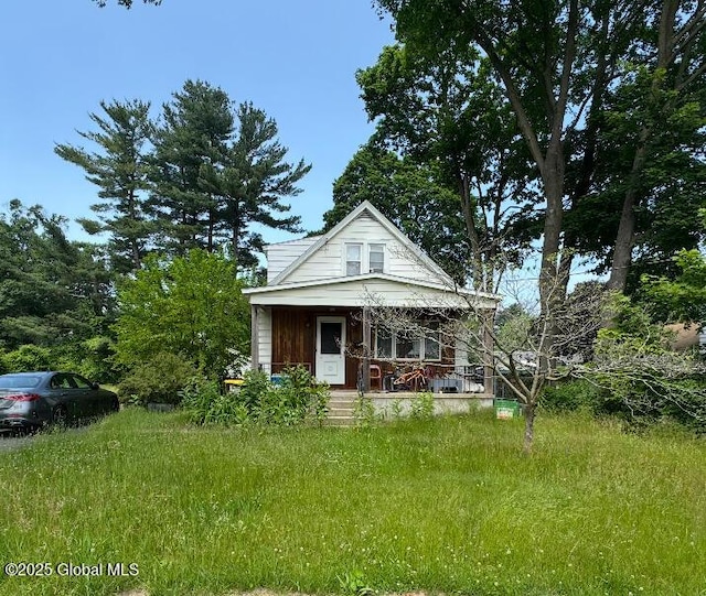 2937 Myrtle Ave, Rotterdam, NY 12306 - view of front of home with a porch