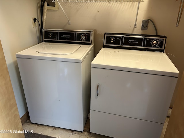 11 Ridgecrest Way, Hampton, NY 12887 - washroom featuring independent washer and dryer