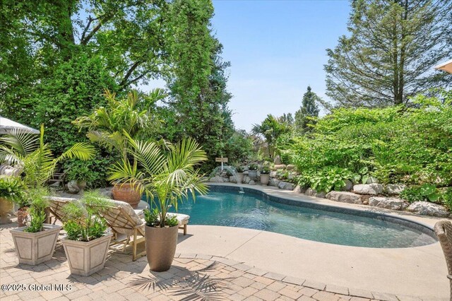 73 S Masters Cmn, Queensbury, NY 12804 - photo 4