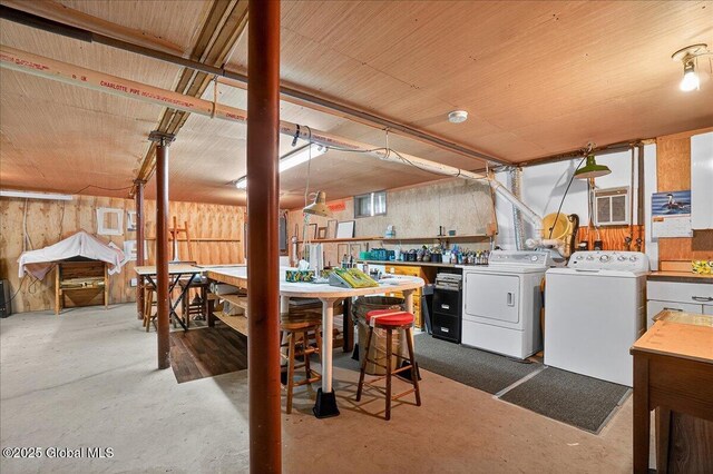 585 Logtown Rd, Glen, NY 12072 - interior space featuring washer and dryer