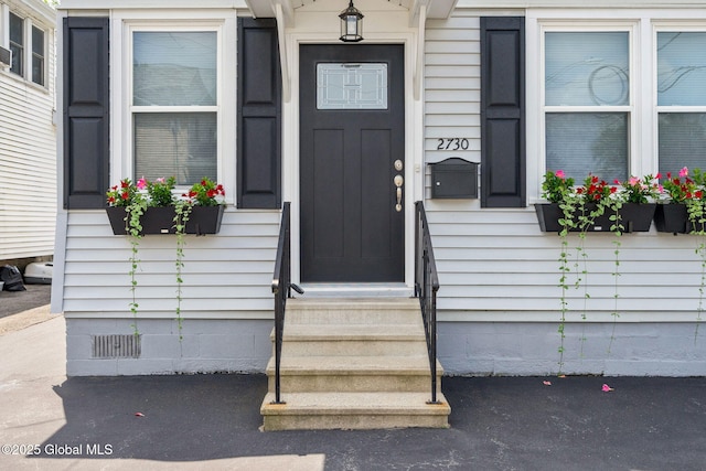 2730 Denver Ave, Rotterdam, NY 12306 - property entrance