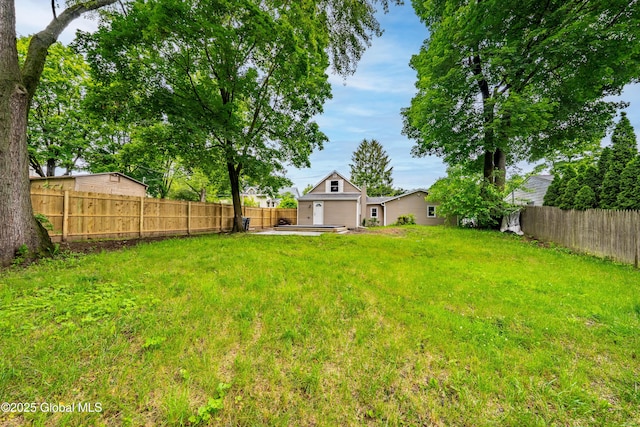 92 Central Ave, Rensselaer, NY 12144 - view of fenced backyard