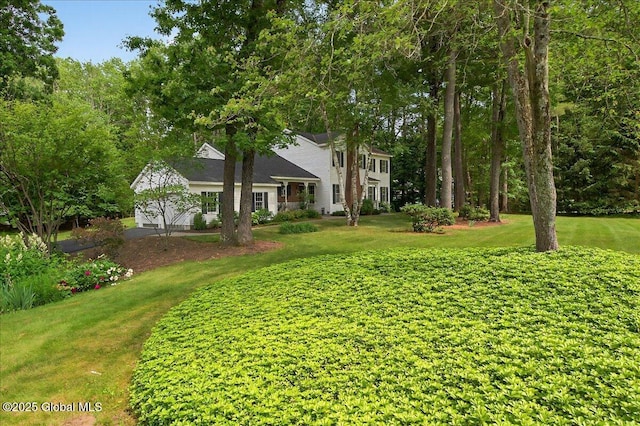 6 Leaward Way, Saratoga Springs, NY 12866 - view of grassy yard