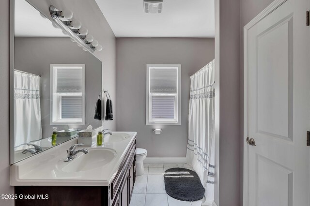 9 Sebring Ave, Colonie, NY 12205 - bathroom featuring double vanity and a shower with curtain