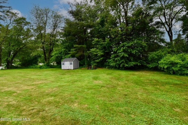 618 Maywood Ave, Guilderland, NY 12303 - photo 53