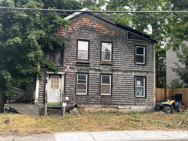 20 Voorhees St, Amsterdam, NY 12010 - photo 1